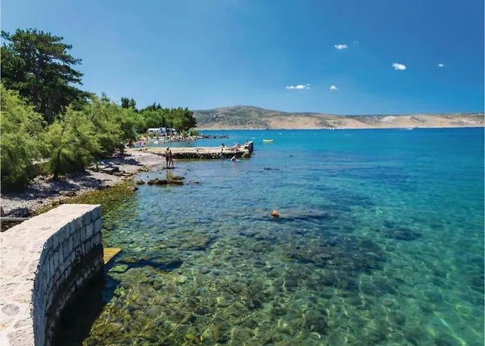 Διαμέρισμα In Near Paklenica Park Starigrad Paklenica