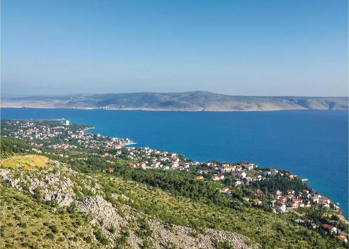 Διαμέρισμα In Near Paklenica Park Starigrad Paklenica